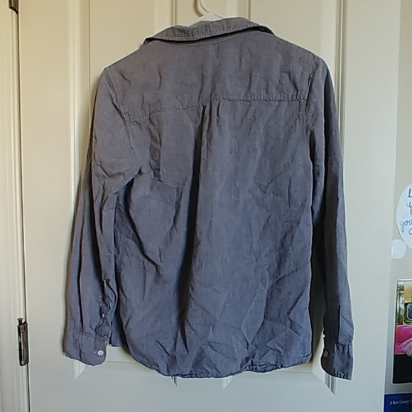 Button up Shirt - Picture 2 of 2